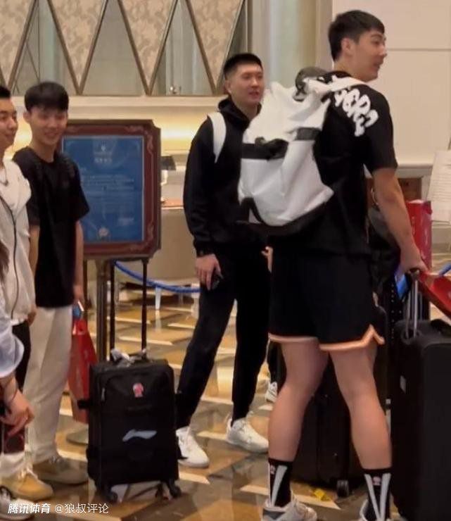 亚洲午夜极品