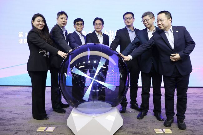 国产一区亚洲一区