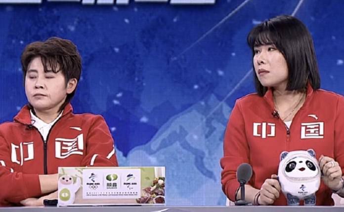 美妇岳出轨迎合高潮