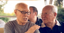 为了抓住风
